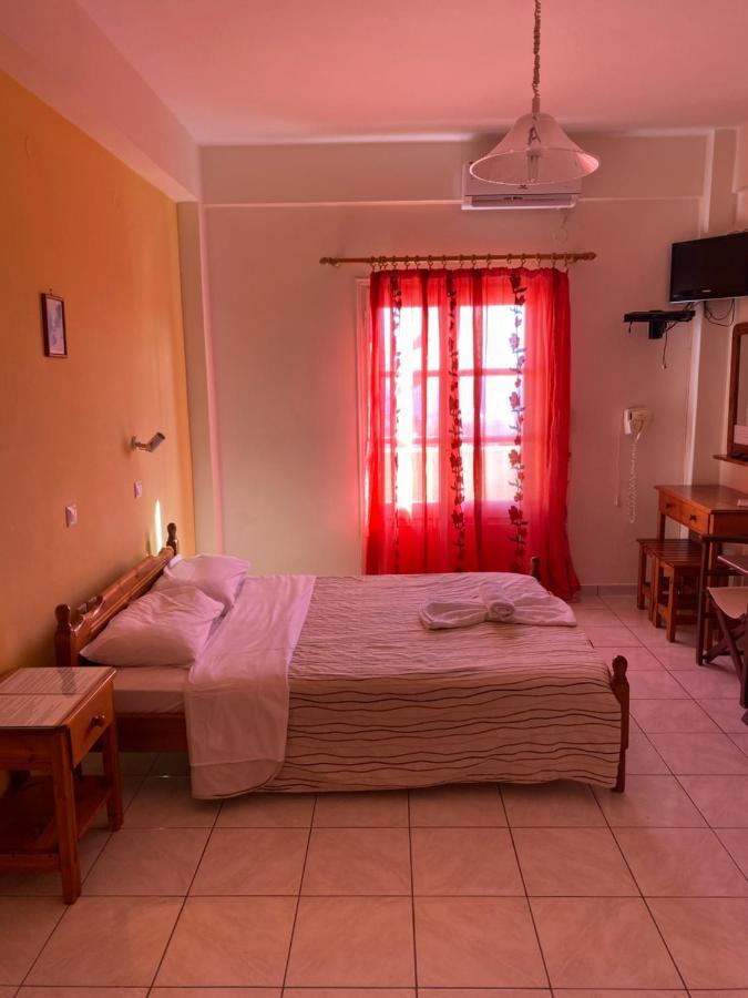 Romantic Spa Resort Exo Katikies  외부 사진